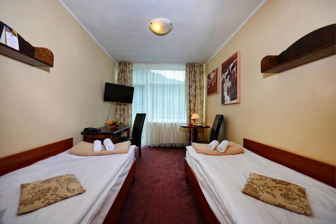 Mazowsze Medi Spa 乌斯特龙 外观 照片