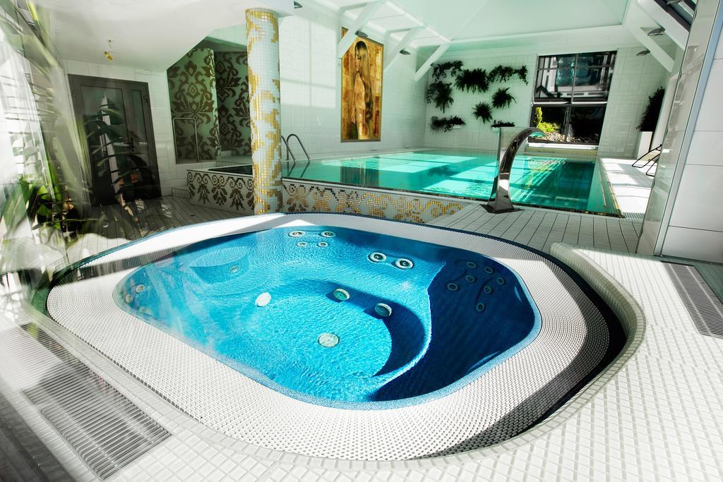 Mazowsze Medi Spa 乌斯特龙 外观 照片