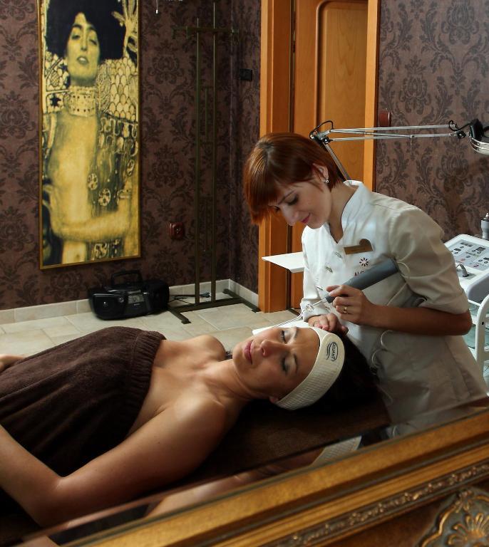 Mazowsze Medi Spa 乌斯特龙 外观 照片